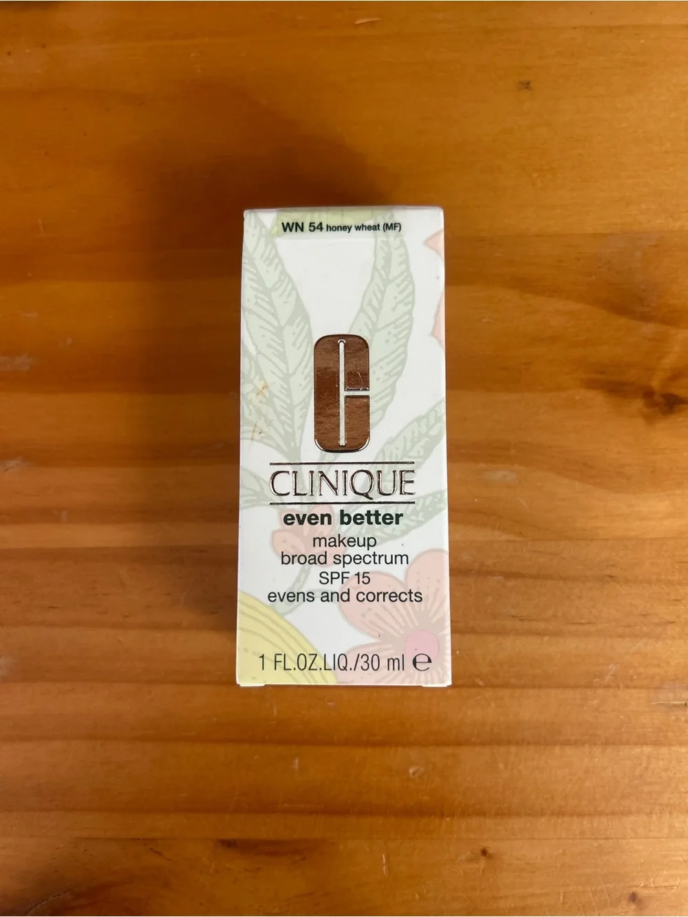 Clinique Even Better Makeup SPF 15 - Honey Wheat (WN 54)